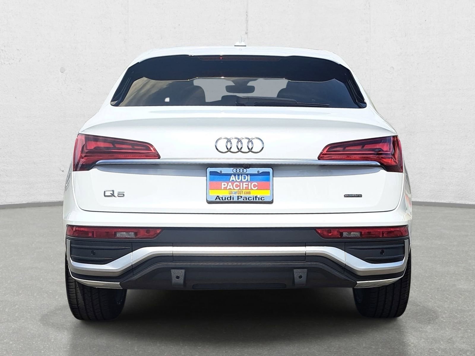 Used 2021 Audi Q5 2.0T Premium w/ Convenience Package image 6