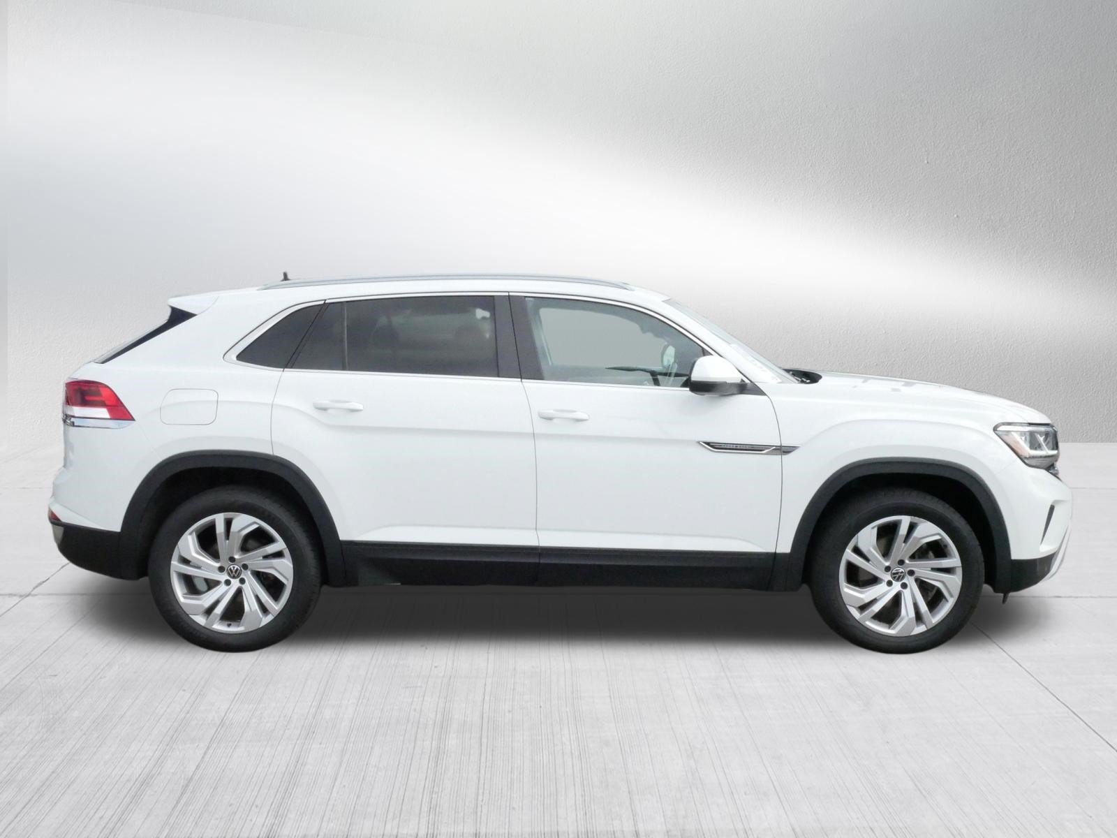 Used 2020 Volkswagen Atlas Cross Sport SEL AWD/4WD image 8