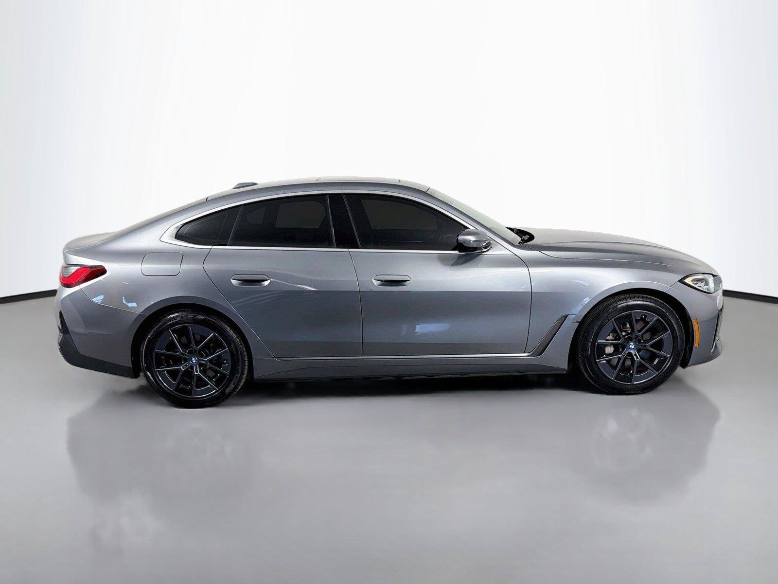 Used 2024 BMW i4 eDrive35 w/ Premium Package RWD image 4