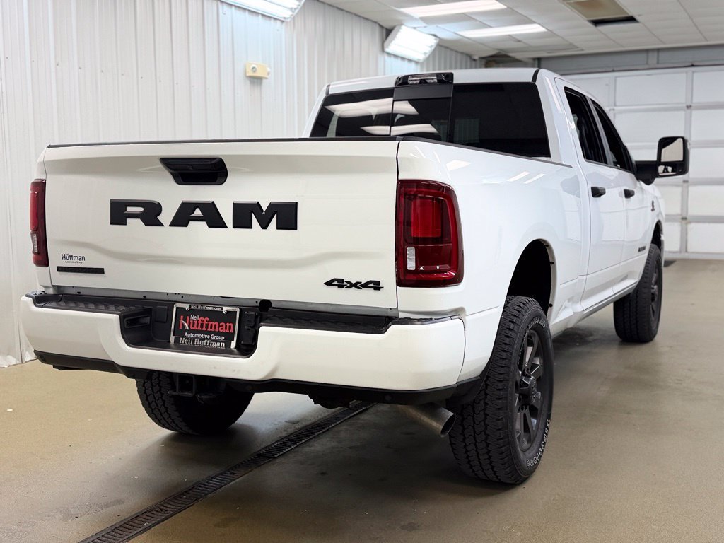 Used 2025 RAM 2500 Big Horn AWD/4WD image 8