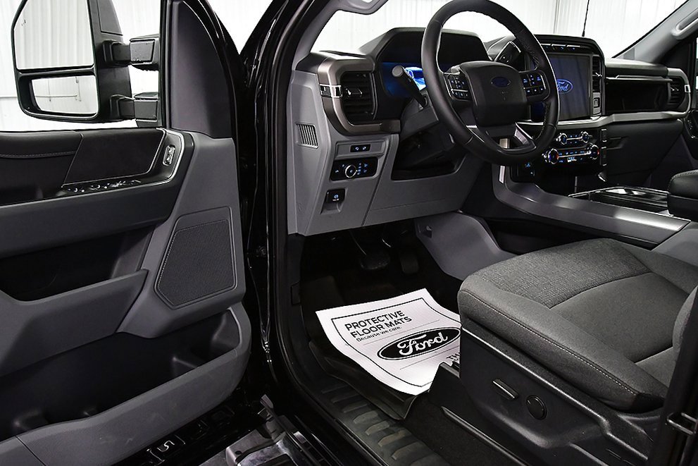 Used 2024 Ford F150 XLT w/ FX4 Off-Road Package image 17