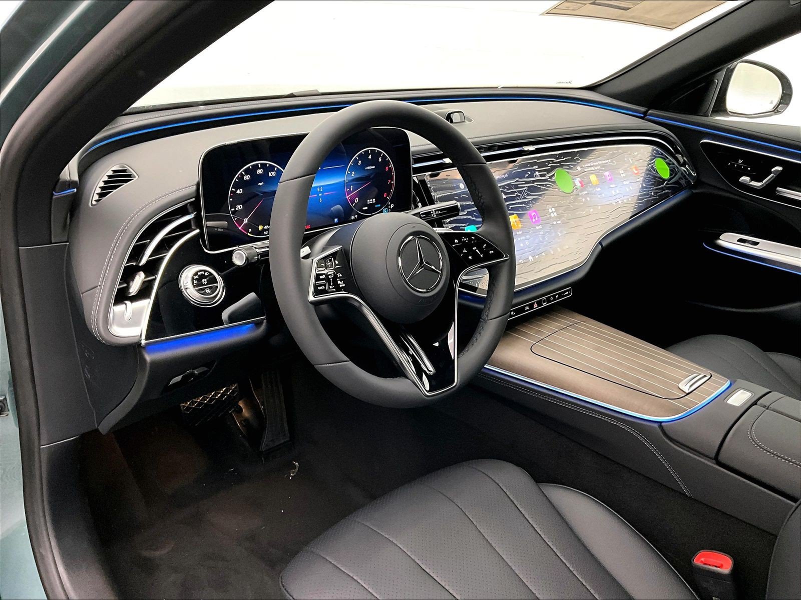 New 2027 Mercedes-Benz E 450 4MATIC Sedan image 6