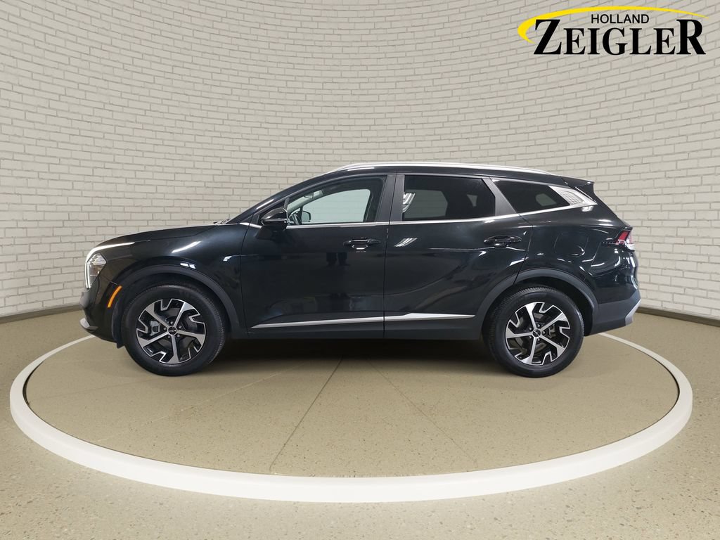 Used 2023 Kia Sportage EX AWD/4WD image 8