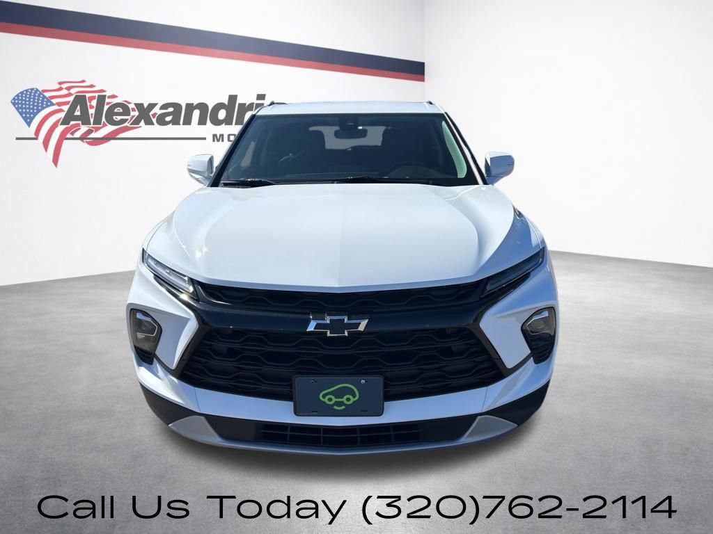 Certified 2024 Chevrolet Blazer LT w/ LPO, Black Grille Bar Package AWD/4WD image 2