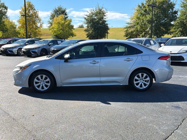 Used 2024 Toyota Corolla LE FWD image 7