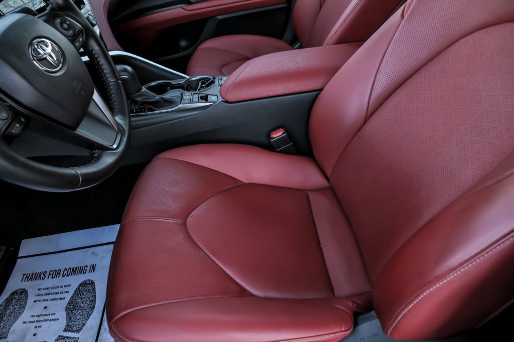 Used 2021 Toyota Camry XSE w/ Navigation Upgrade Package image 14