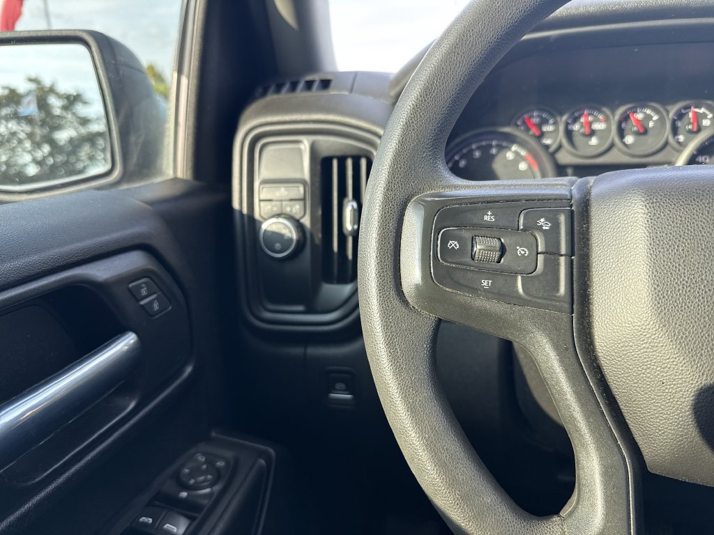 Used 2022 Chevrolet Silverado 1500 Custom RWD image 16