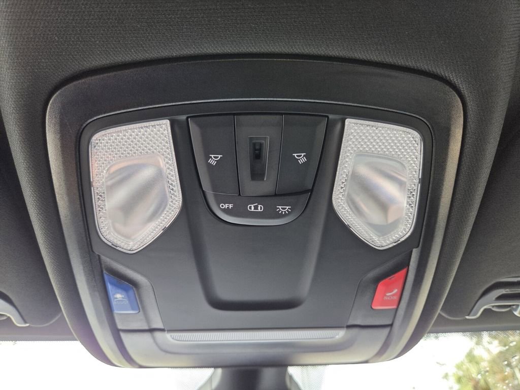 Used 2024 RAM 2500 Big Horn w/ Bed Utility Group image 17