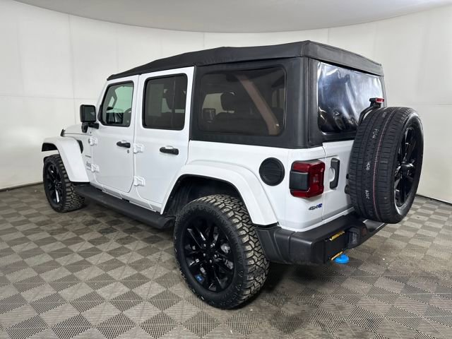 Used 2023 Jeep Wrangler Unlimited Sahara image 5
