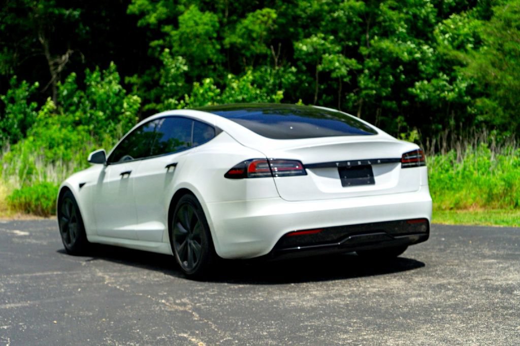 Used 2023 Tesla Model S Standard Range AWD/4WD image 9