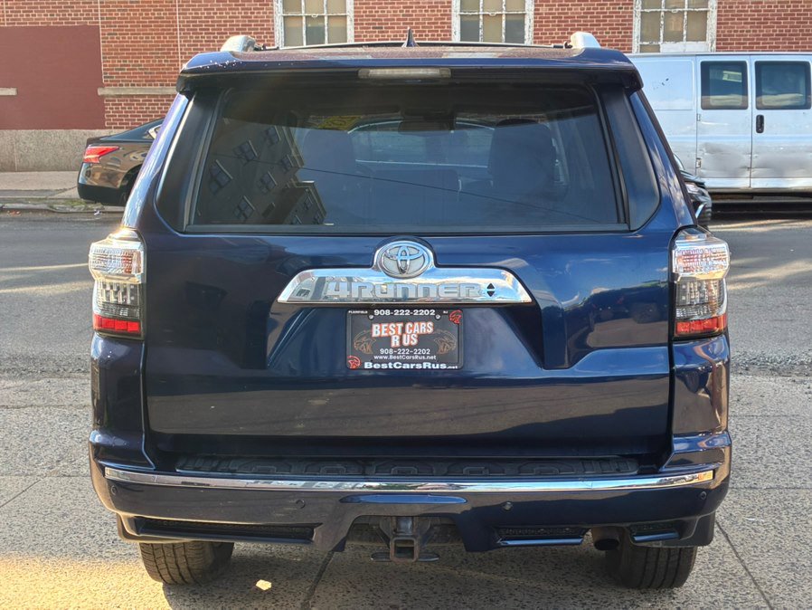 Used 2022 Toyota 4Runner Limited AWD/4WD image 6