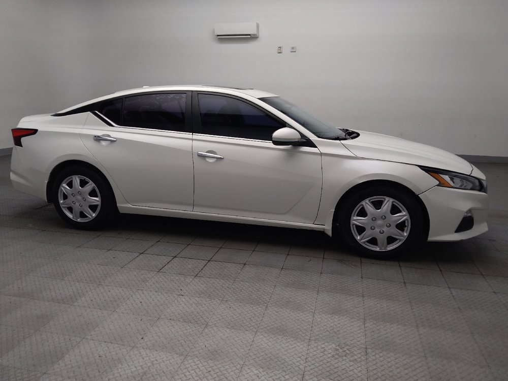 Used 2022 Nissan Altima 2.5 SV w/ SV Premium Package FWD image 11
