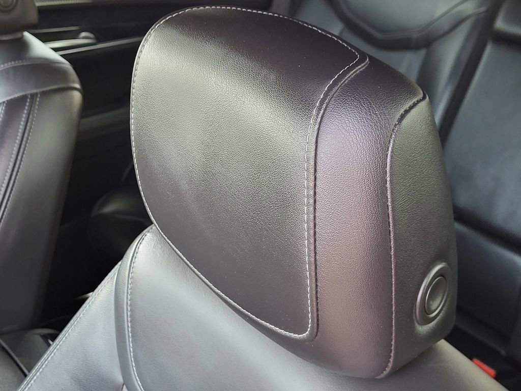 Used 2023 Cadillac XT5 Premium Luxury AWD/4WD image 6
