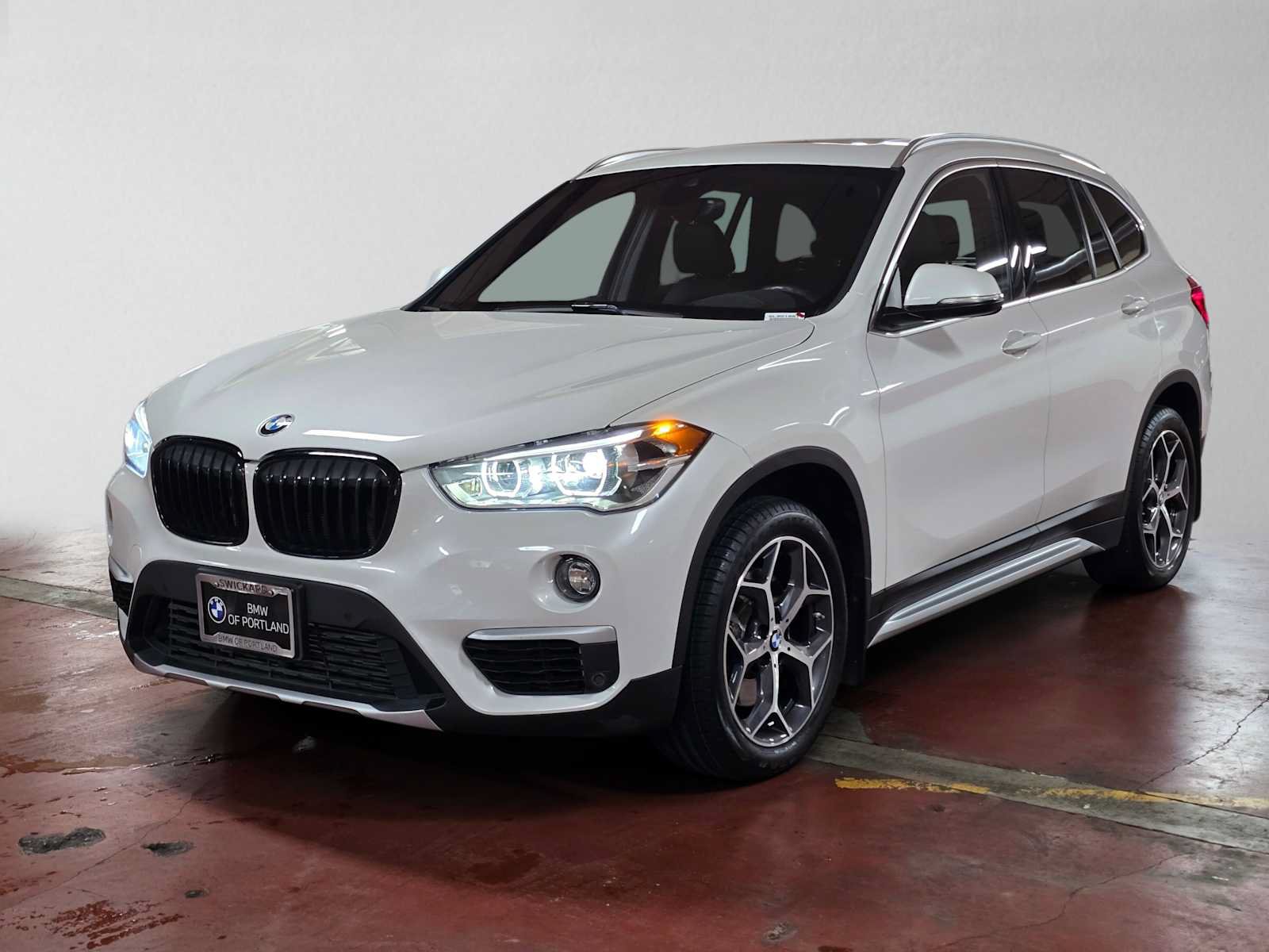 Used 2019 BMW X1 xDrive28i w/ Convenience Package AWD/4WD image 7