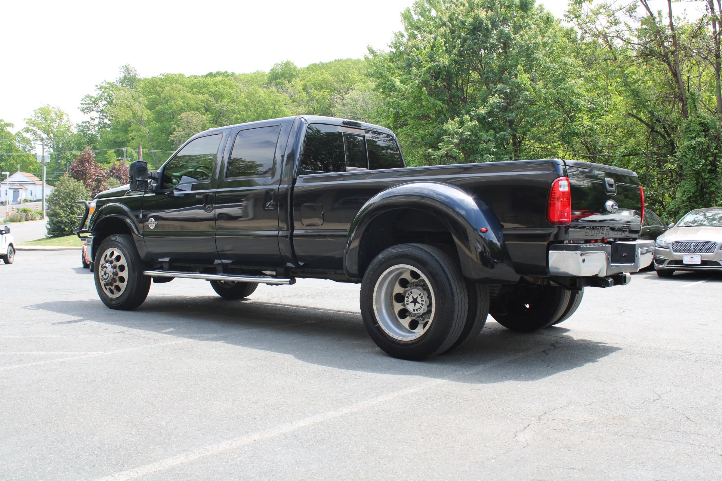 Used 2013 Ford F350 Lariat w/ Lariat Ultimate Pkg AWD/4WD image 4