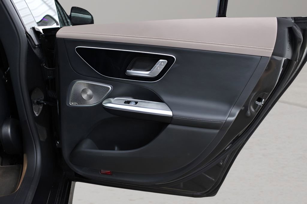 Used 2023 Mercedes-Benz EQE 350+ Sedan image 15
