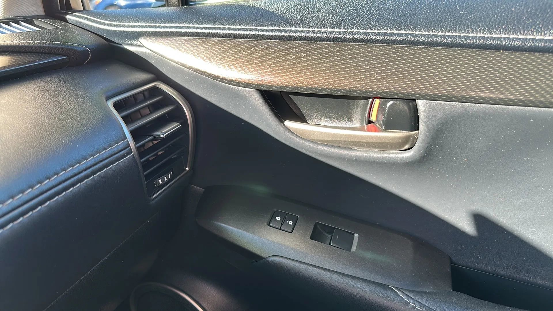Used 2015 Lexus NX 200t AWD image 41
