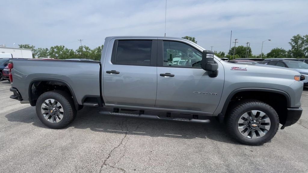 New 2026 Chevrolet Silverado 2500 Custom w/ Custom Value Package AWD/4WD image 3
