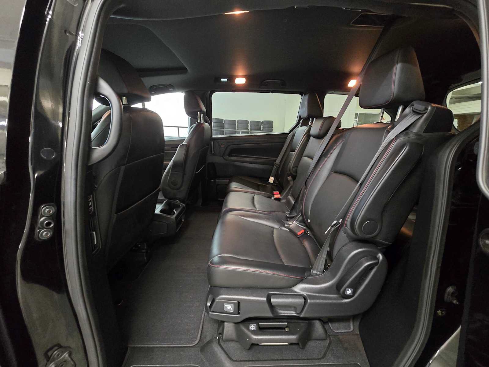 Used 2023 Honda Odyssey Sport image 15