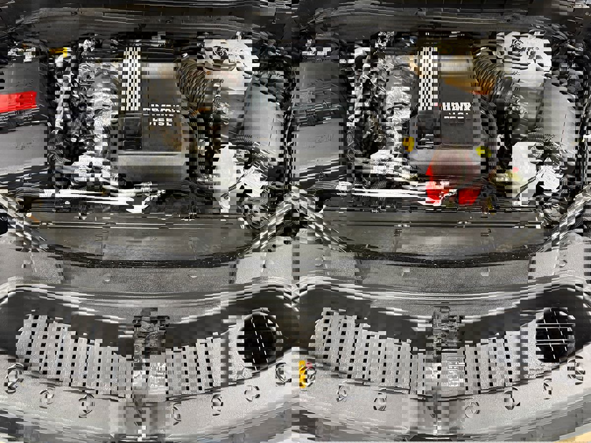 Used 2024 Chevrolet Tahoe High Country image 43