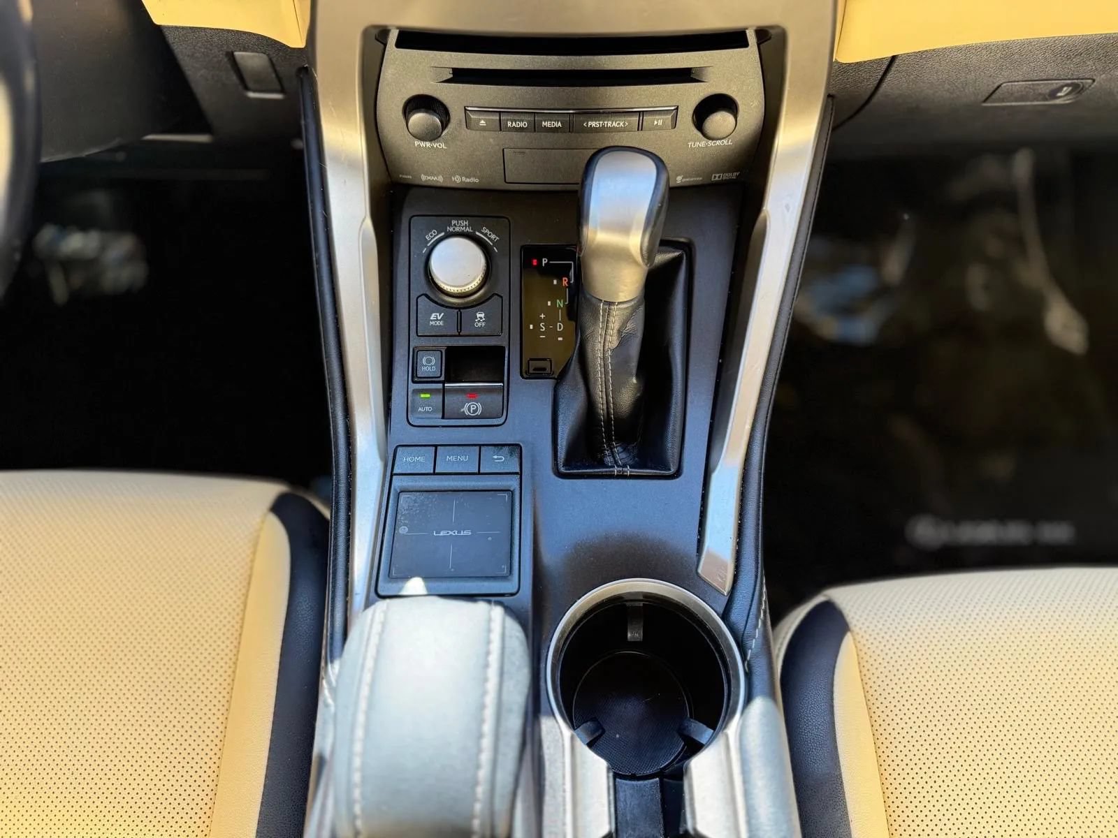 Used 2016 Lexus NX 300h AWD w/ Premium Package image 15