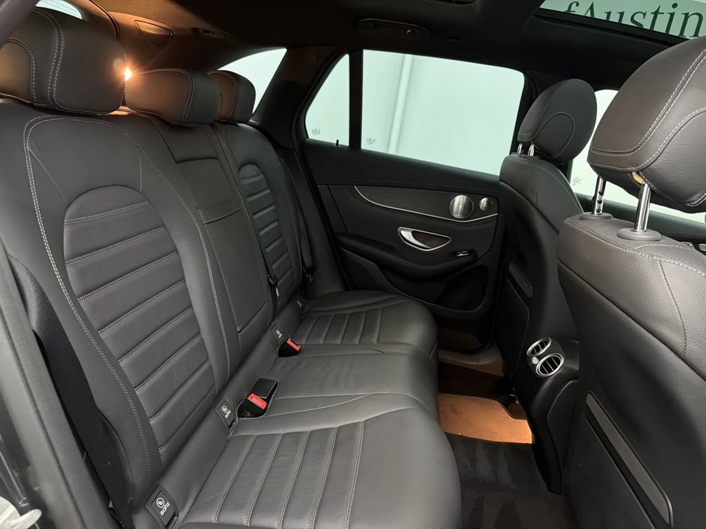 Used 2021 Mercedes-Benz GLC 43 AMG 4MATIC image 29