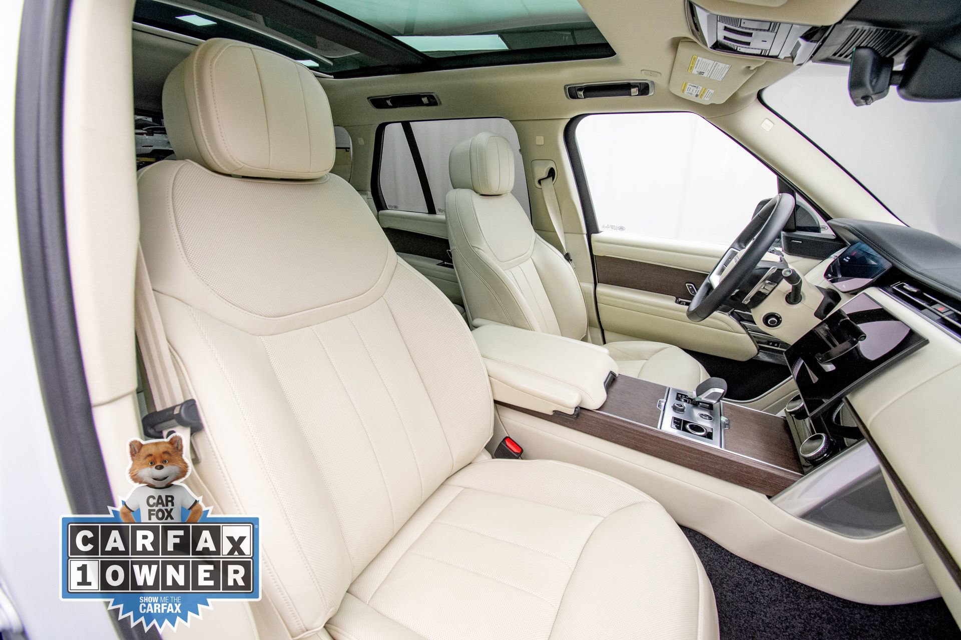 Used 2023 Land Rover Range Rover SE AWD/4WD image 12