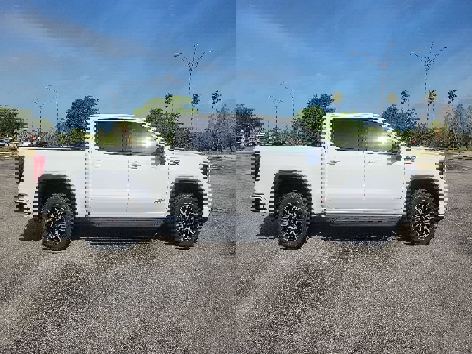 New 2026 GMC Sierra 1500 AT4 w/ AT4 Premium Package AWD/4WD image 4