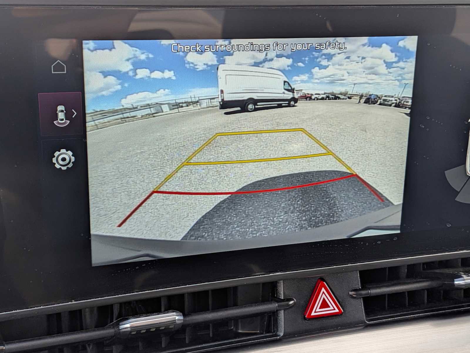 Used 2025 Kia Sportage EX image 28