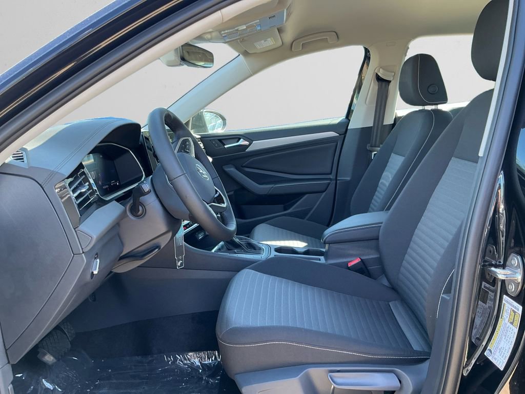 New 2025 Volkswagen Jetta S image 9