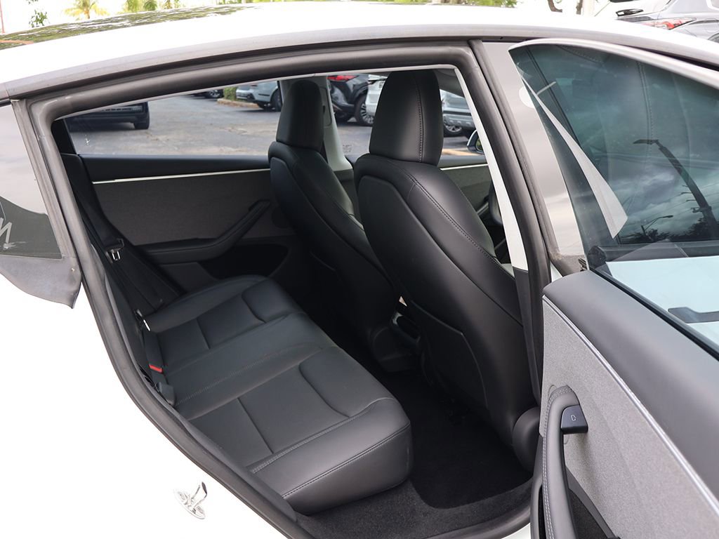 Used 2024 Tesla Model 3 Standard Range RWD image 38