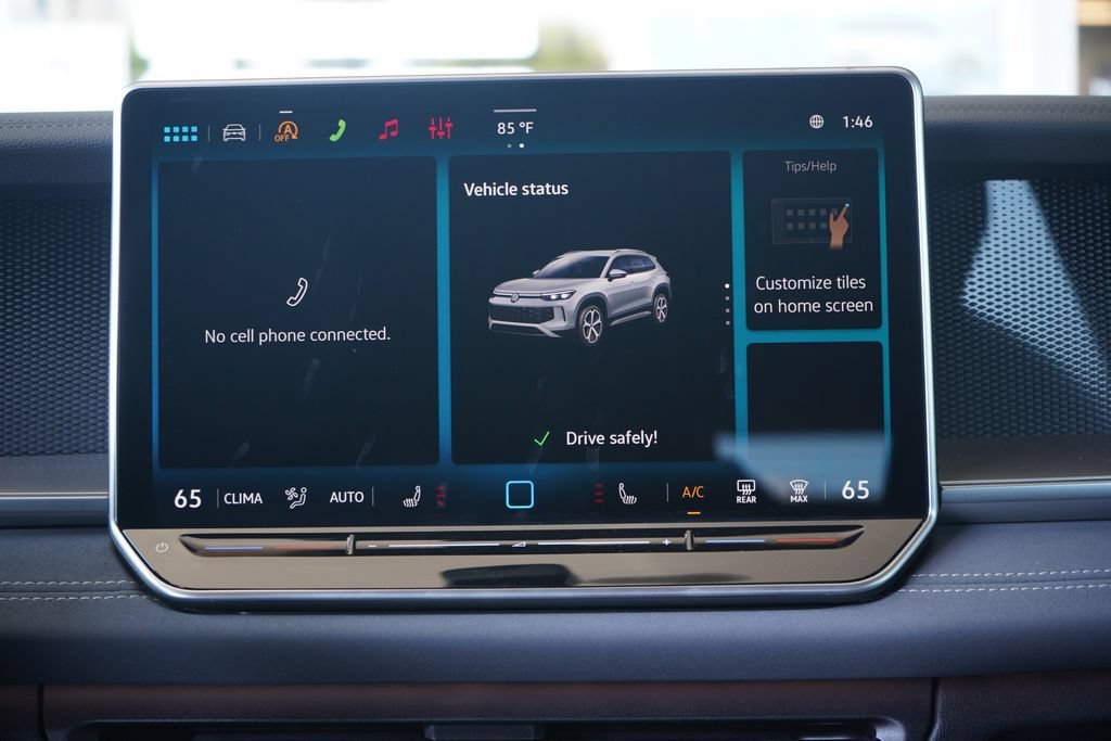 New 2026 Volkswagen Tiguan SE R-Line FWD image 11