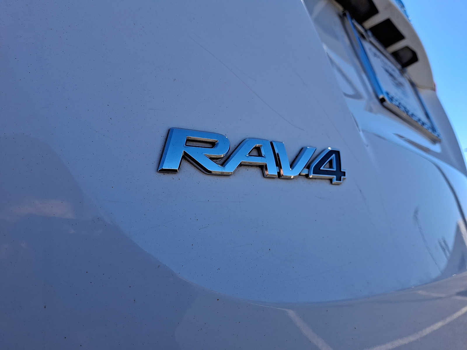 Used 2015 Toyota RAV4 XLE image 33