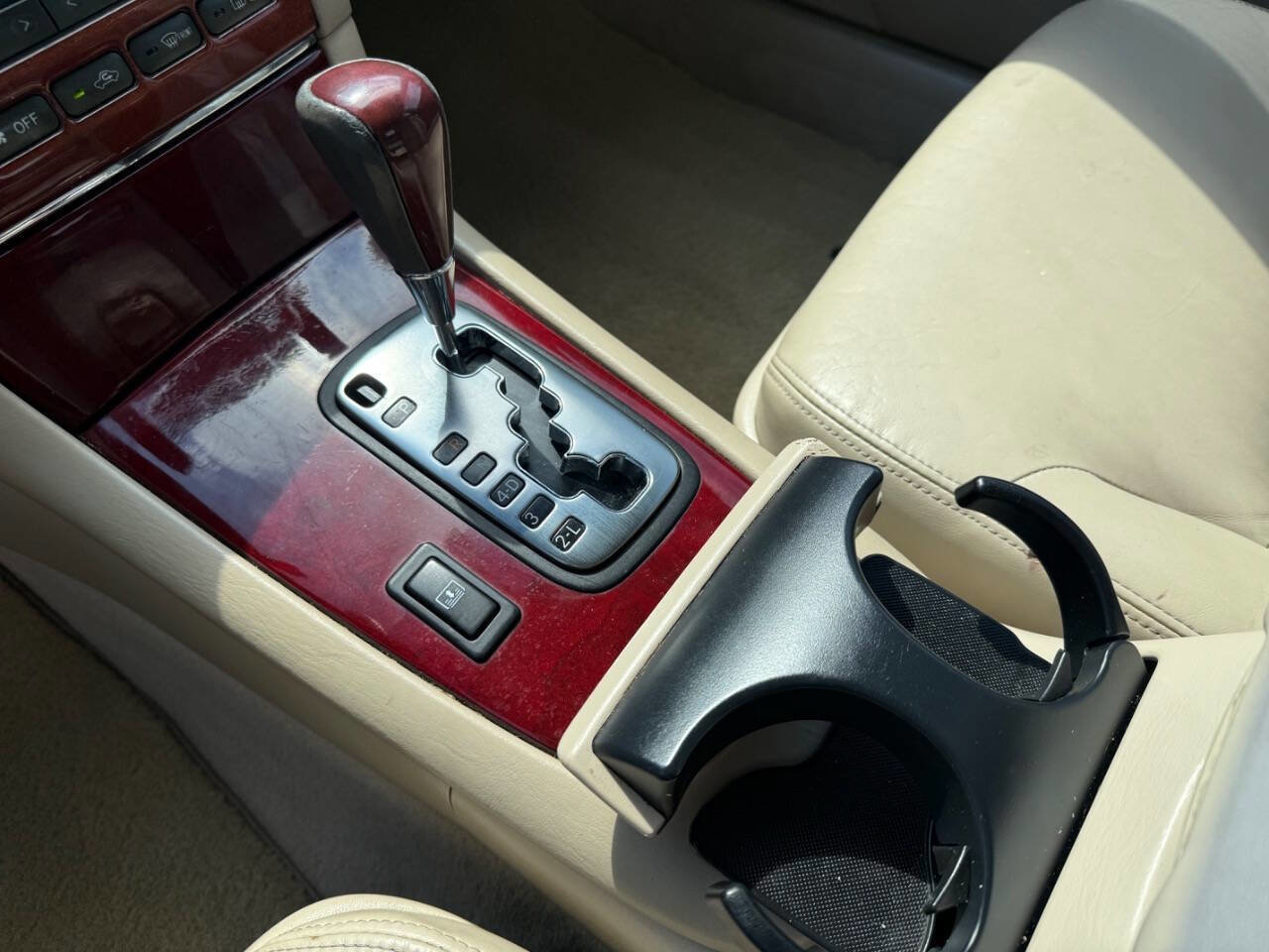 Used 2004 Lexus ES 330 Base 4dr Sedan image 20