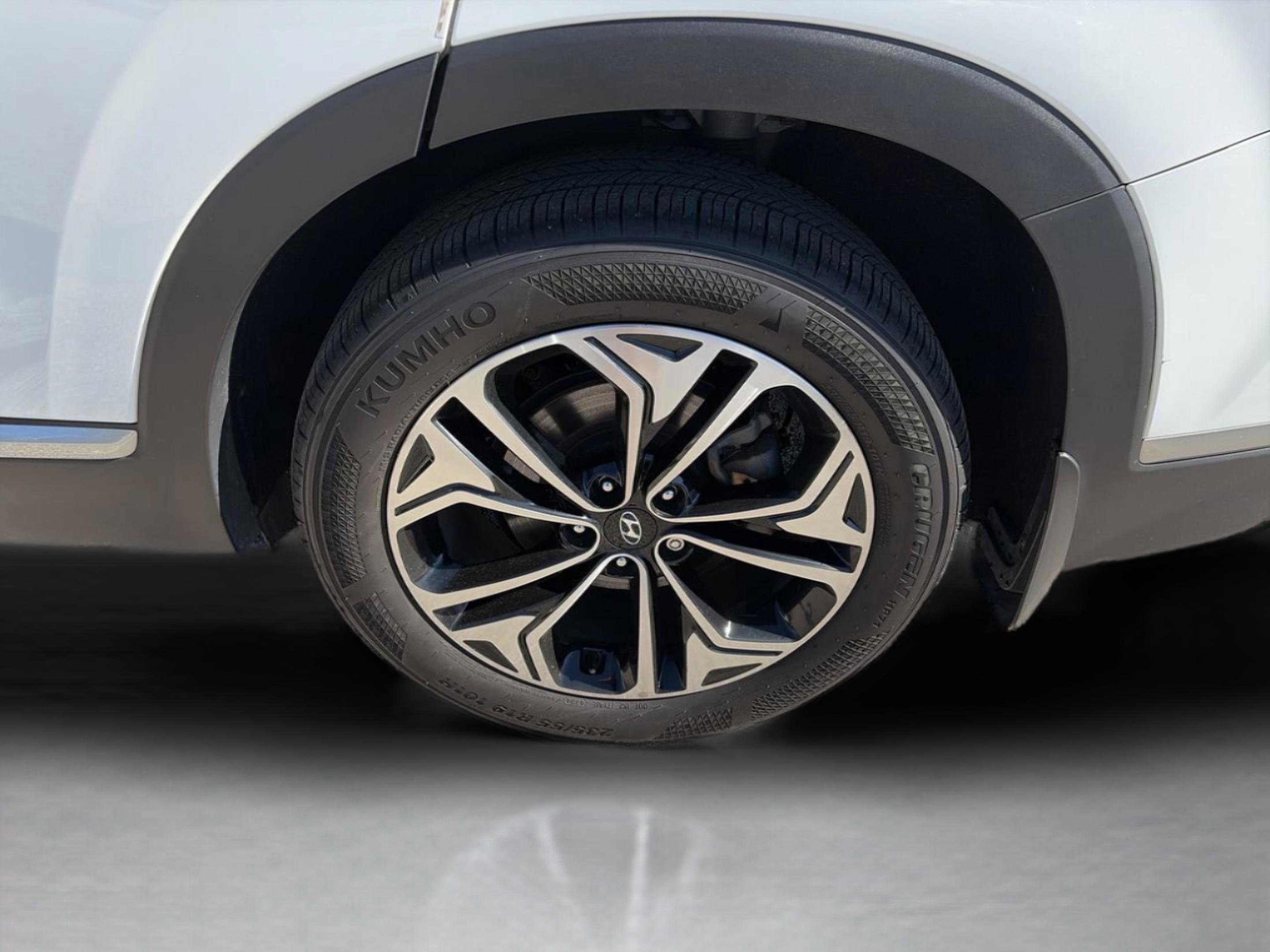 Used 2020 Hyundai Santa Fe SEL image 27