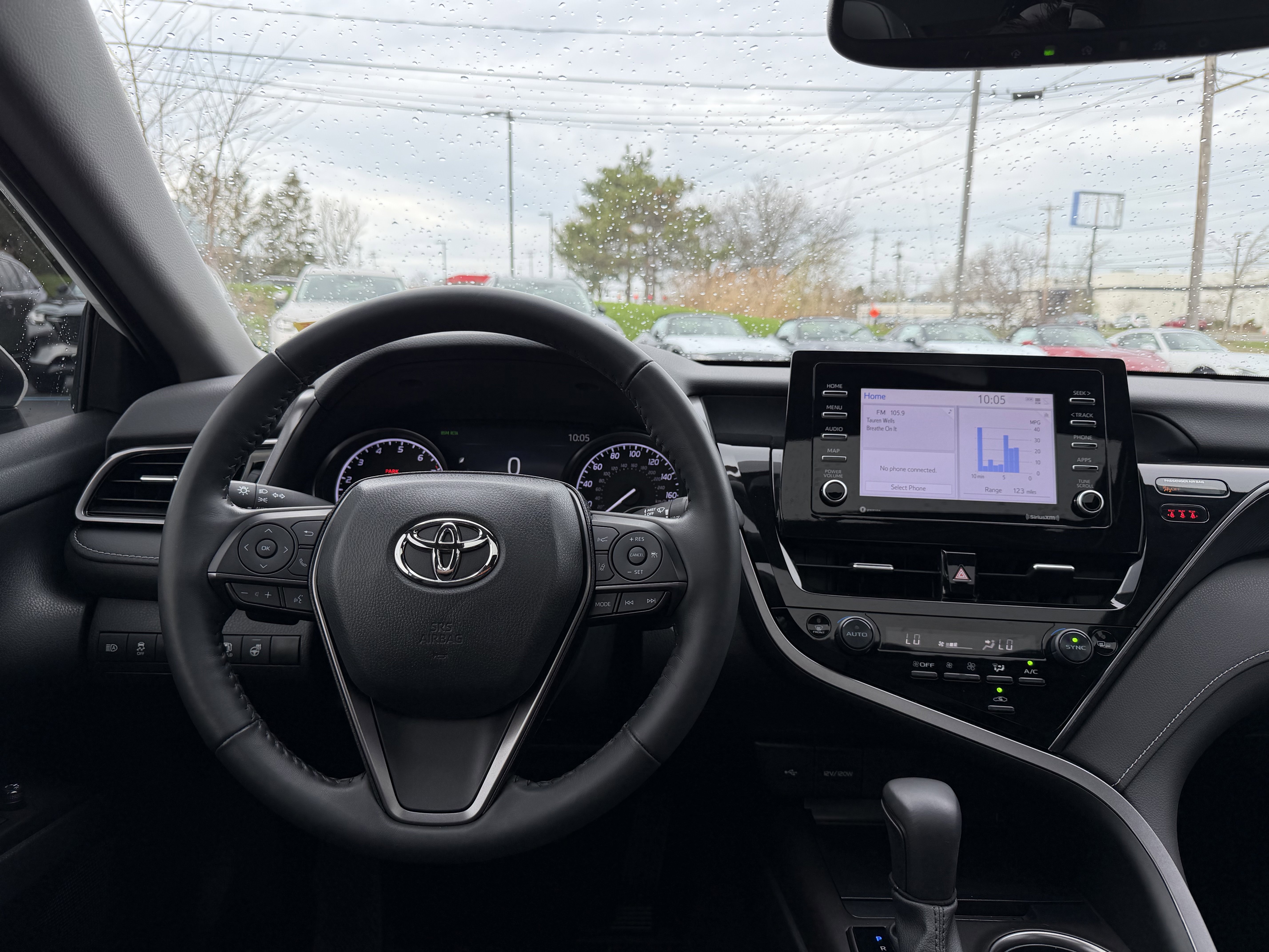 Used 2023 Toyota Camry SE w/ Cold Weather Package AWD/4WD image 13