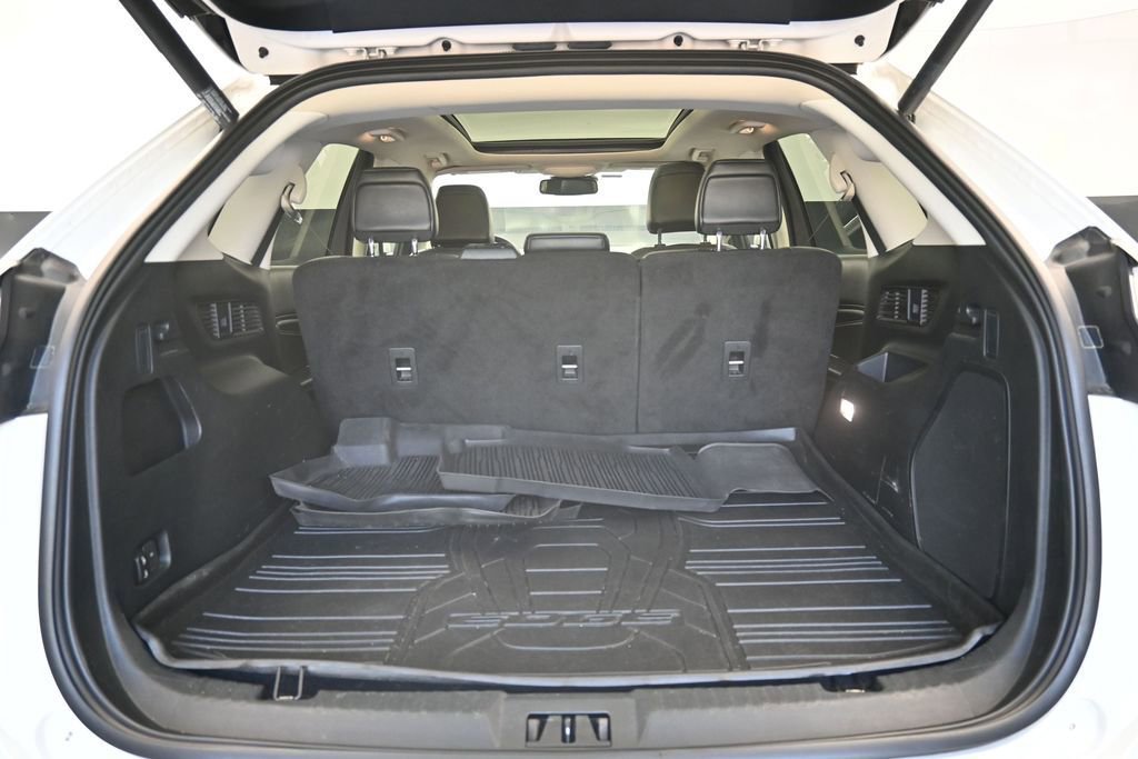 Used 2022 Ford Edge Titanium AWD/4WD image 10