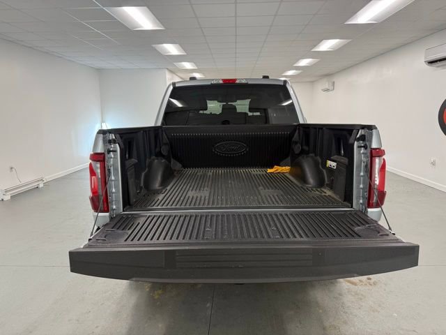 Used 2025 Ford F150 XLT w/ Equipment Group 301A Standard AWD/4WD image 9