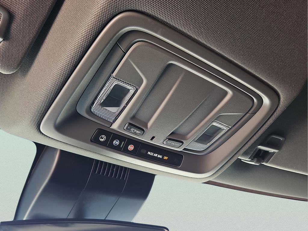 Used 2026 Chevrolet Silverado 1500 Custom image 18