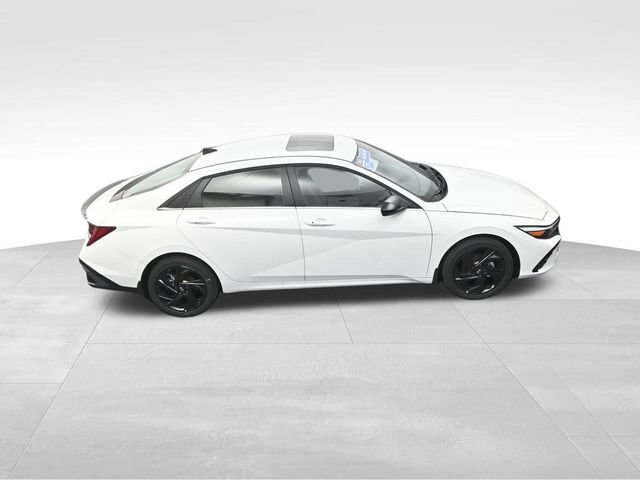 New 2026 Hyundai Elantra SEL Sport Premium FWD image 29