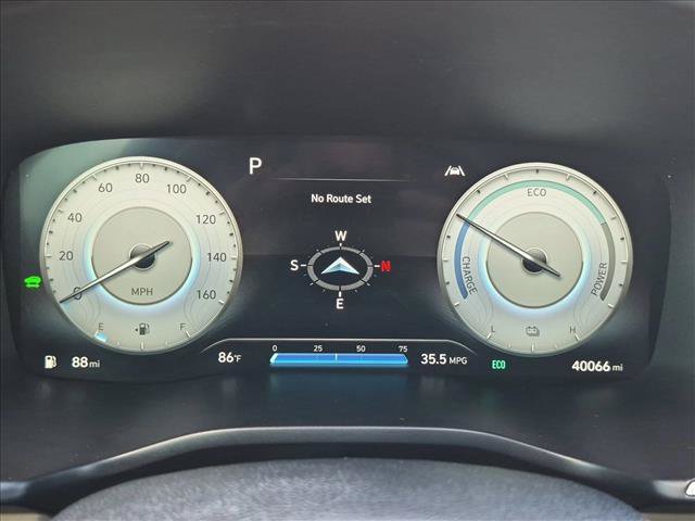 Used 2023 Hyundai Santa Fe SEL Premium w/ Cargo Package AWD/4WD image 11