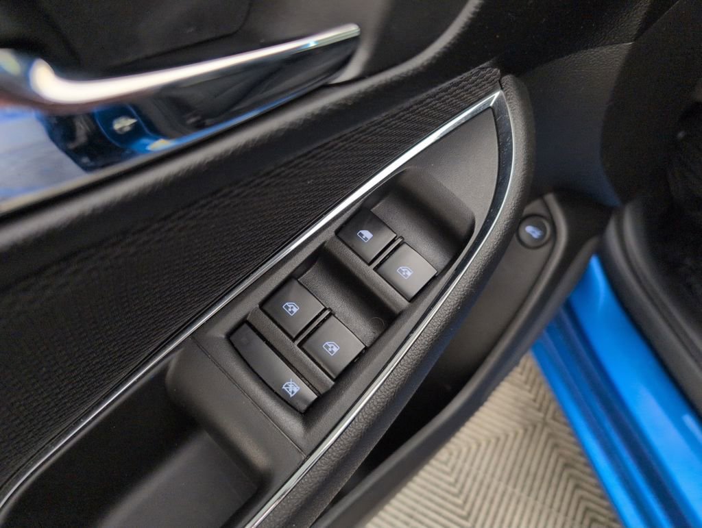 Used 2017 Chevrolet Cruze LT w/ Convenience Package image 36