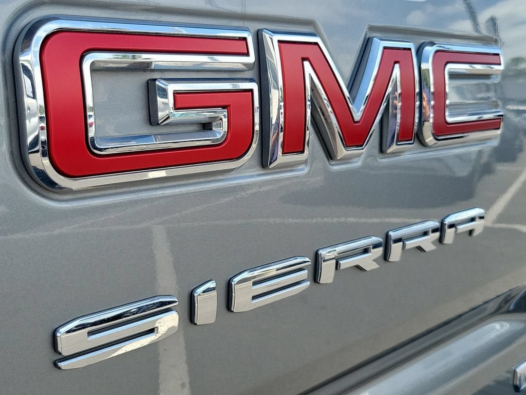 Used 2024 GMC Sierra 1500 Elevation RWD image 7