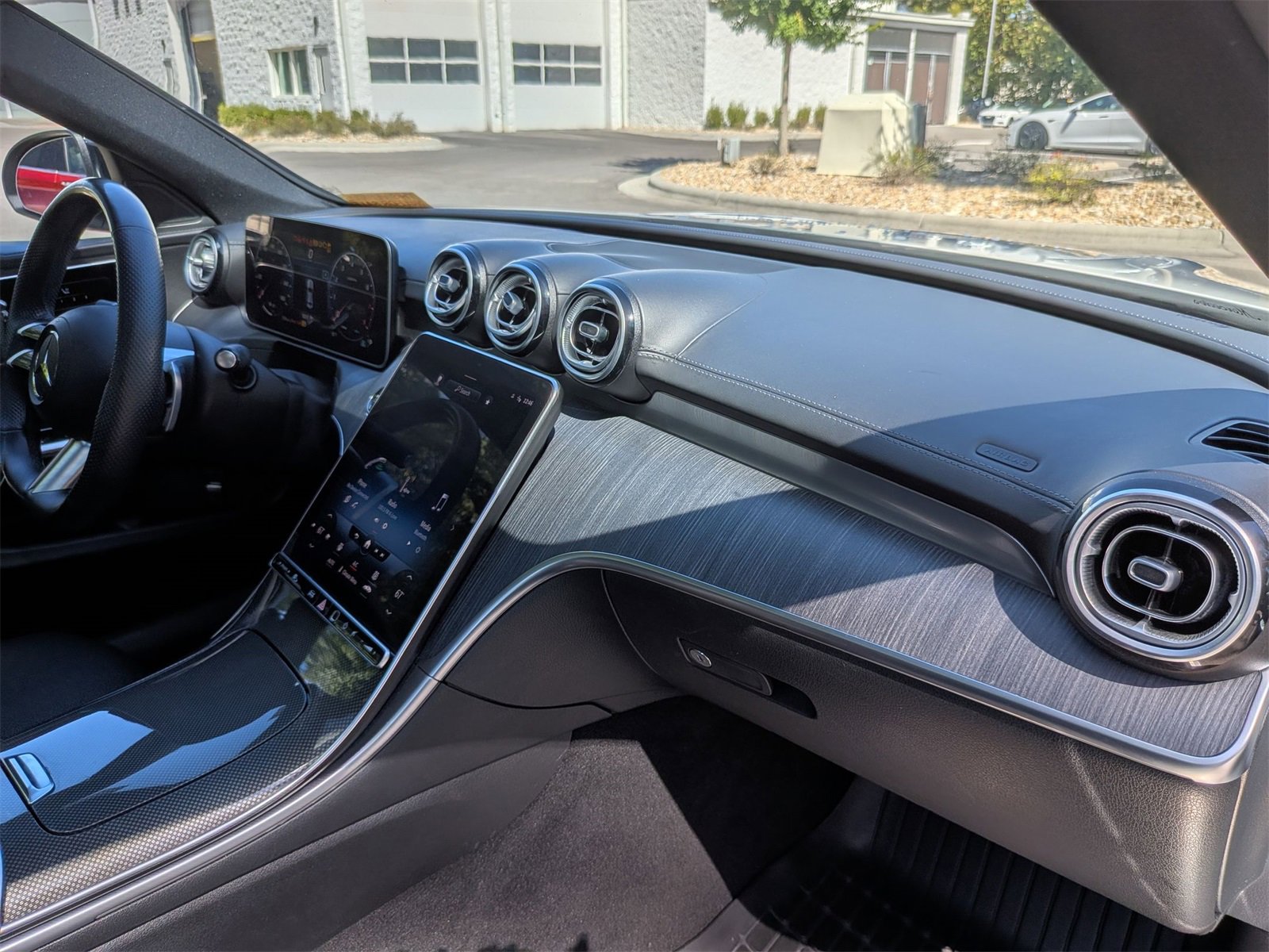 Used 2023 Mercedes-Benz C 300 C 300 image 40