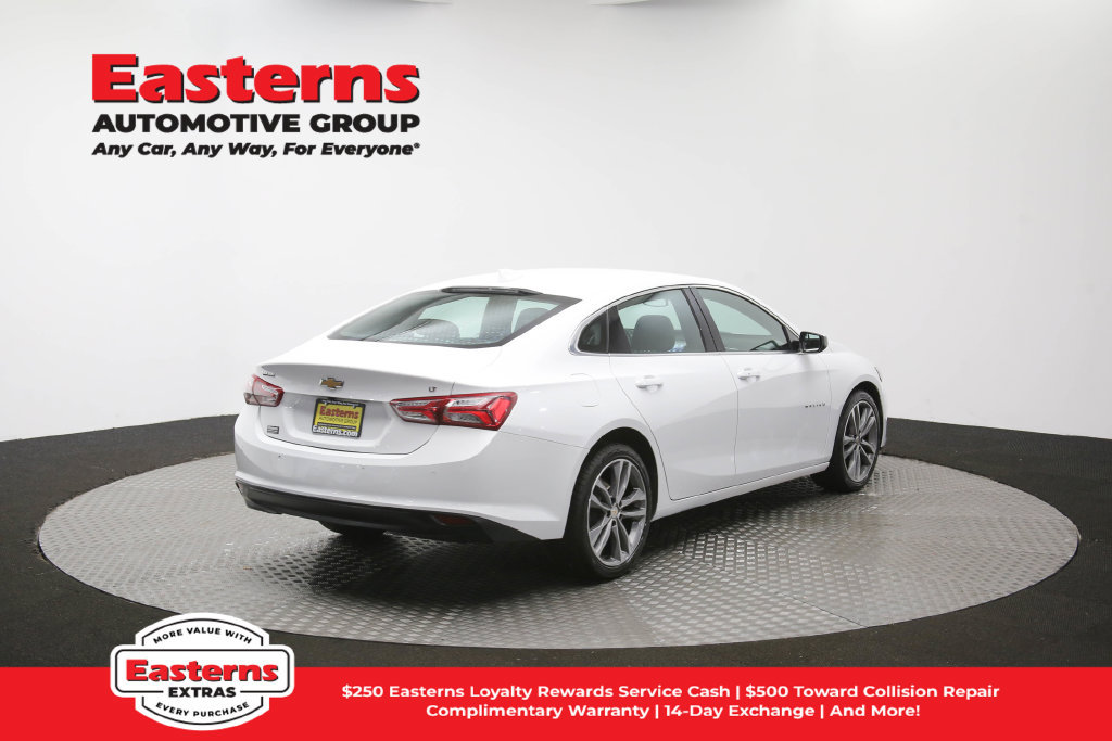 Used 2024 Chevrolet Malibu LT FWD image 43