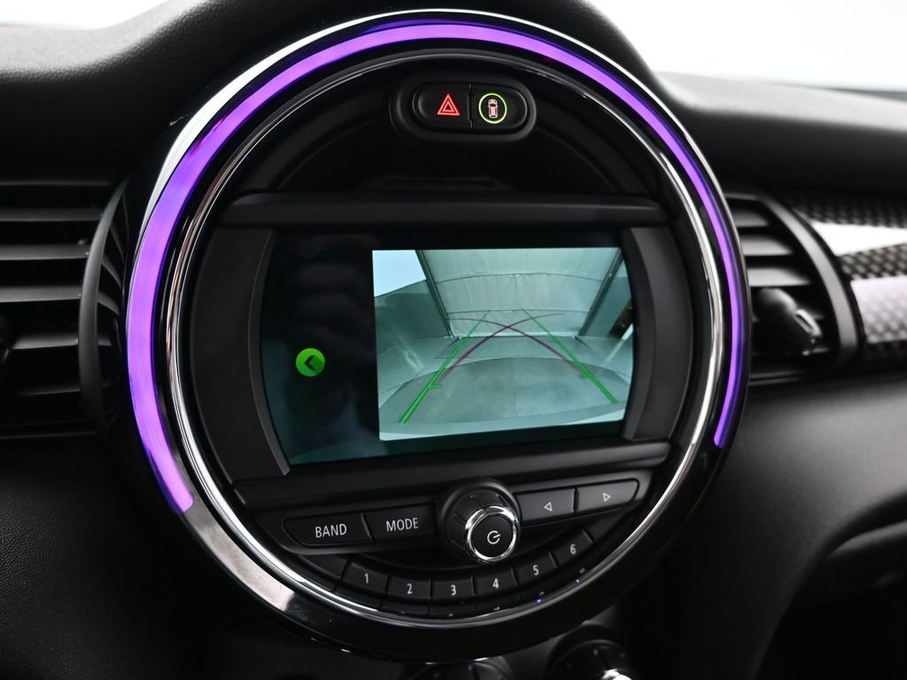 Used 2020 MINI Cooper SE w/ 6.5" Touchscreen Package image 22