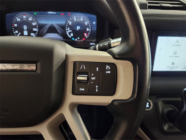 Used 2021 Land Rover Defender 110 image 28