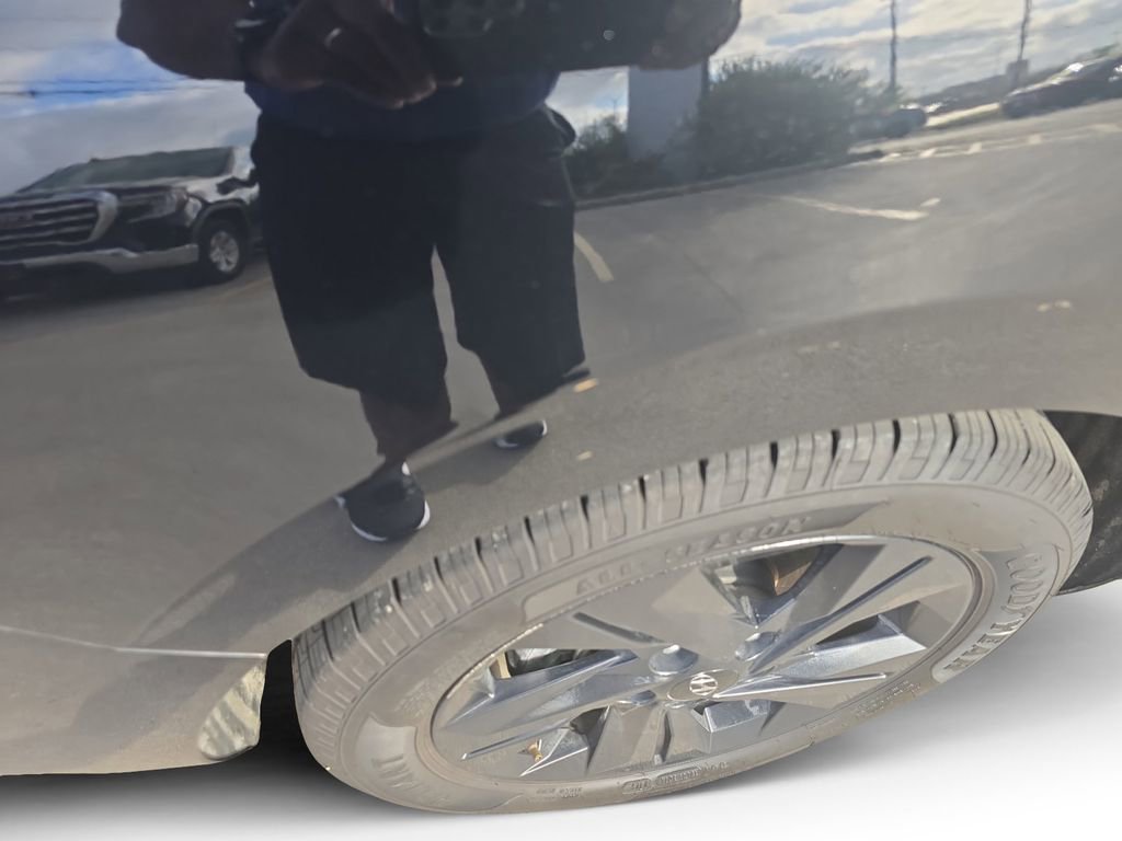 Certified 2023 Hyundai Elantra Blue w/ Cargo Package image 17