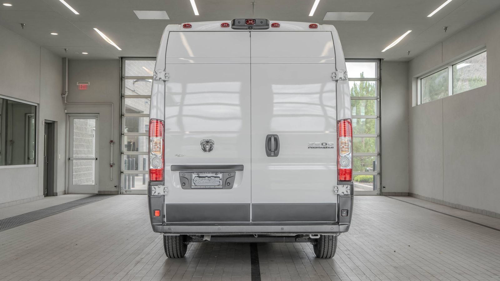 Used 2024 RAM ProMaster 3500 w/ Power Group FWD image 14