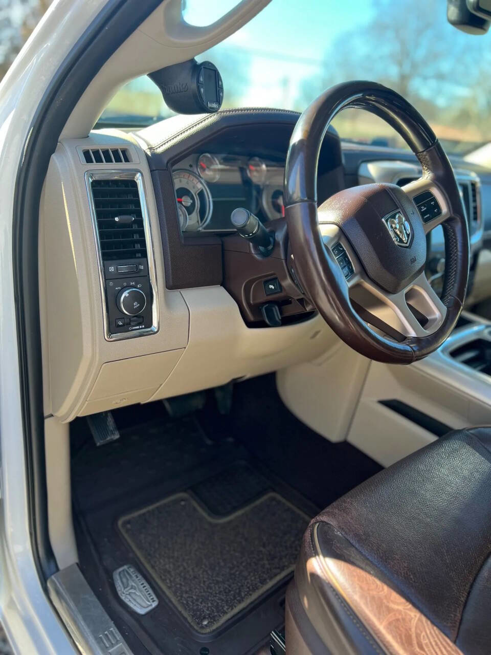 Used 2018 RAM 2500 Longhorn image 14